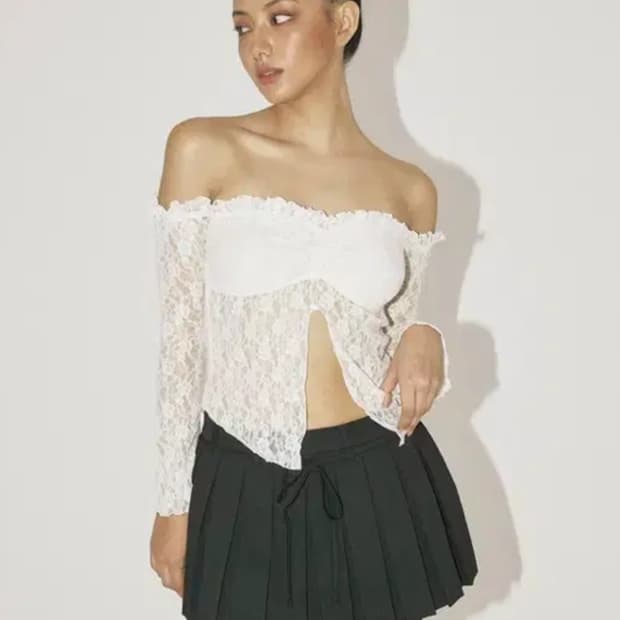 쓰리타임즈 로즈 오프 탑 rose off top 화이트