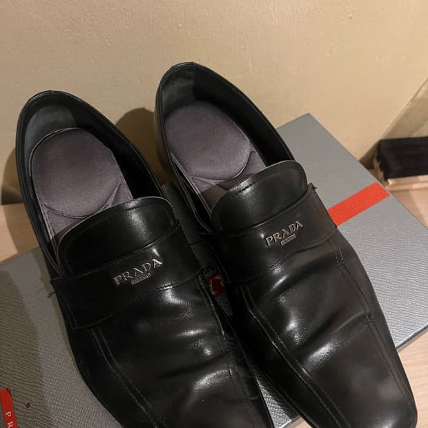 프라다 스포츠 로퍼 260