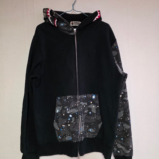 [XL] 베이프 스페이스 반 카모 샤크 후드집업