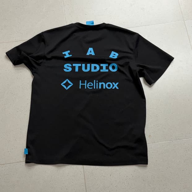 [L] 아이엡 스튜디오 x 헬리녹스 반팔티