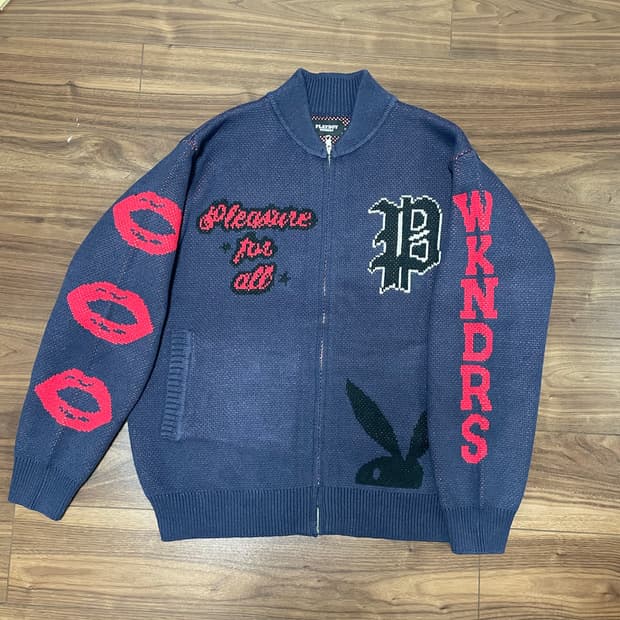 위캔더스 WKNDRA 니트 집업