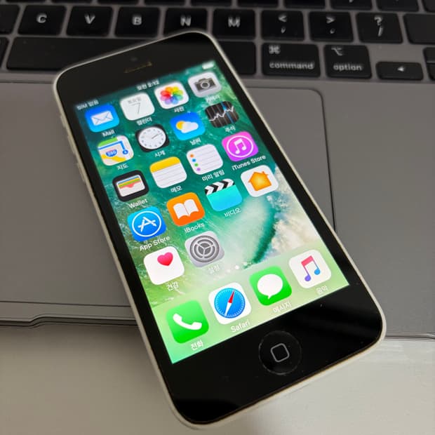 아이폰5c 화이트 32기가 #2670