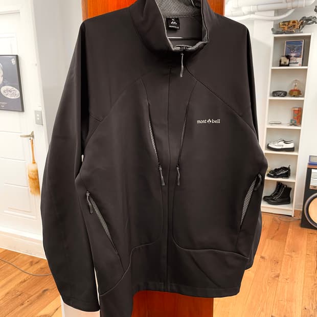[XL] 몽벨 재팬 소프트쉘 다크 브라운 자켓