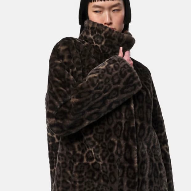 AAPARIS 퍼자켓 25FW시즌