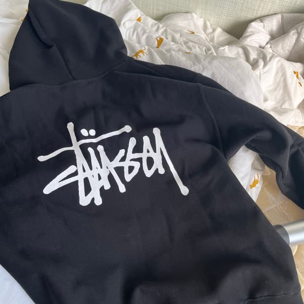 스투시 후드티 검은색 M