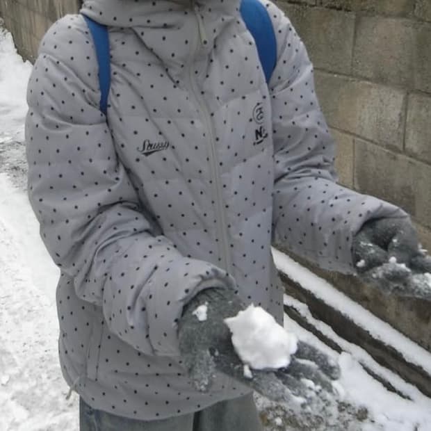 스투시 도트 경량 패딩