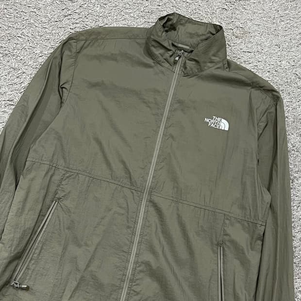 [100] 노스페이스 바람막이