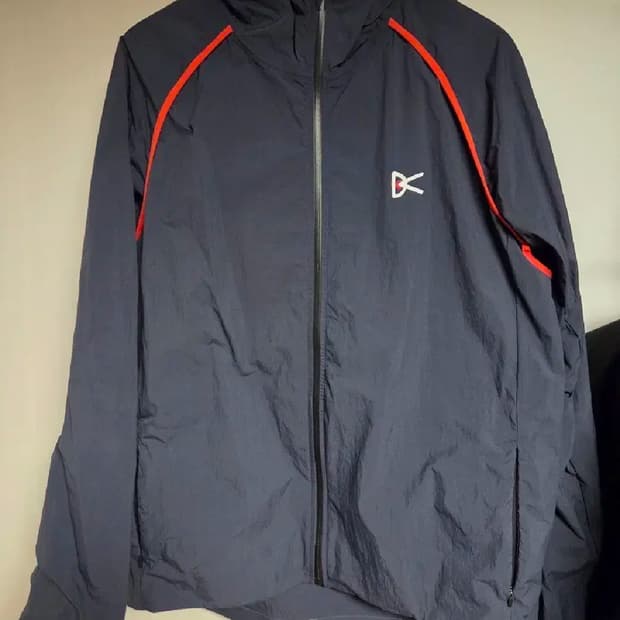 디스트릭트 비전 자켓