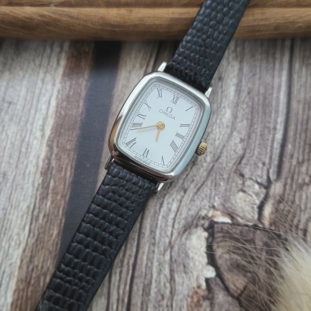 [연말세일]정품 오메가 드빌 미니멀 로만 쿼츠시계