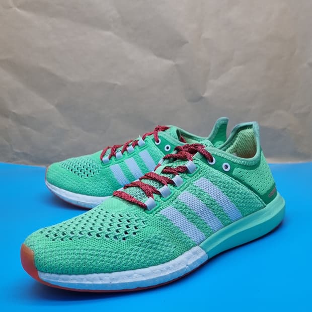 아디다스 클라이마7 코스믹부스트 255