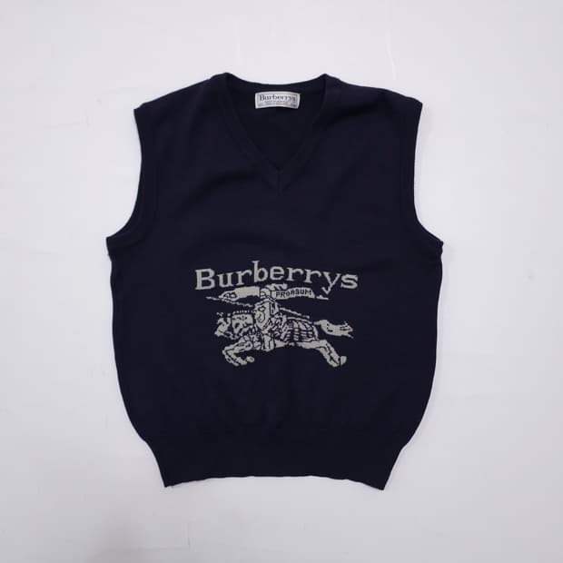 버버리 스코틀랜드 울 베스트