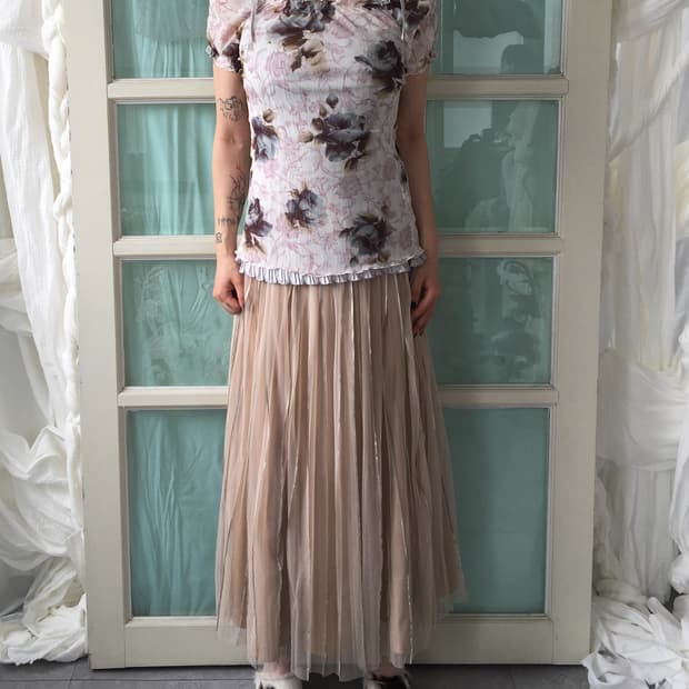 Lest rose flower pattern mesh top