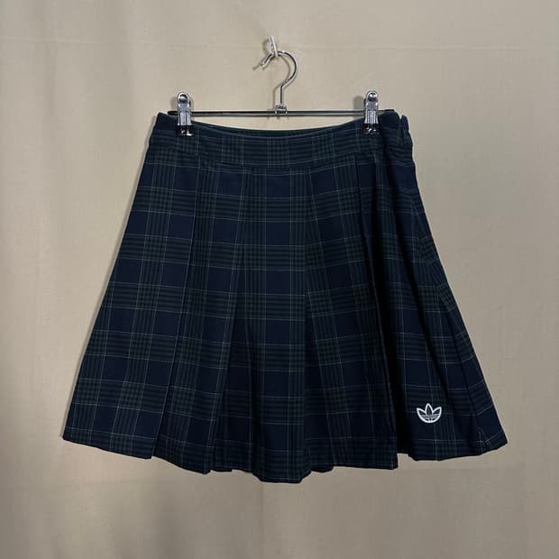 아디다스 컬리지에이트 테니스 스커트 처분 