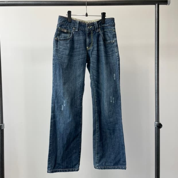 (28) 엠포리오 아르마니 디스트로이드 중청 데님팬츠