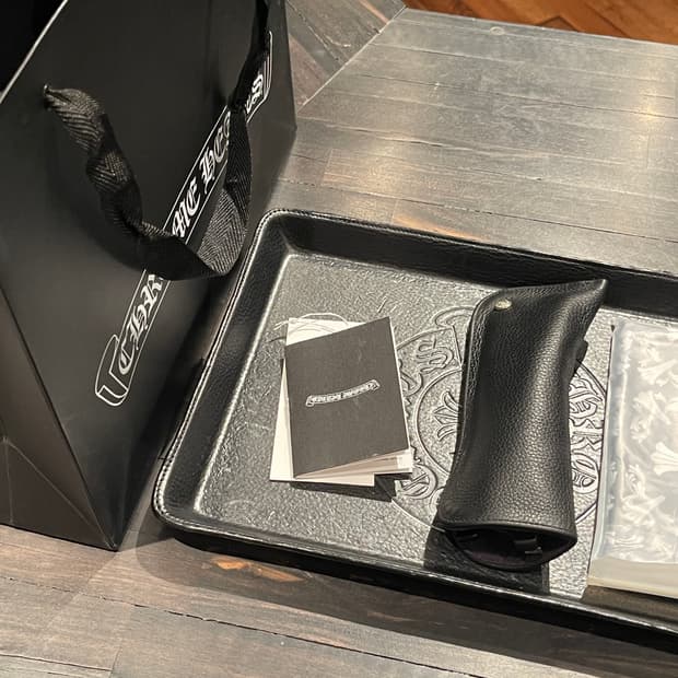 크롬하츠 로우라이더 매트 블랙 팝니다