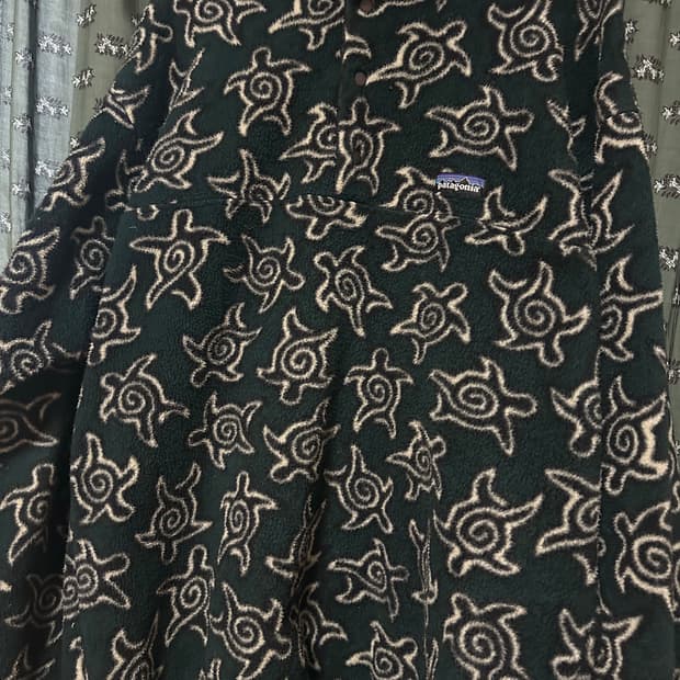 Patagonia 1995 Zen Turtle Snap-T Synchil
