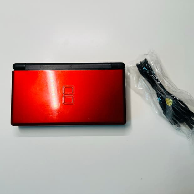 닌텐도 DS Lite DSL 크림슨 블랙 일판 판매 (3DS, GBA)