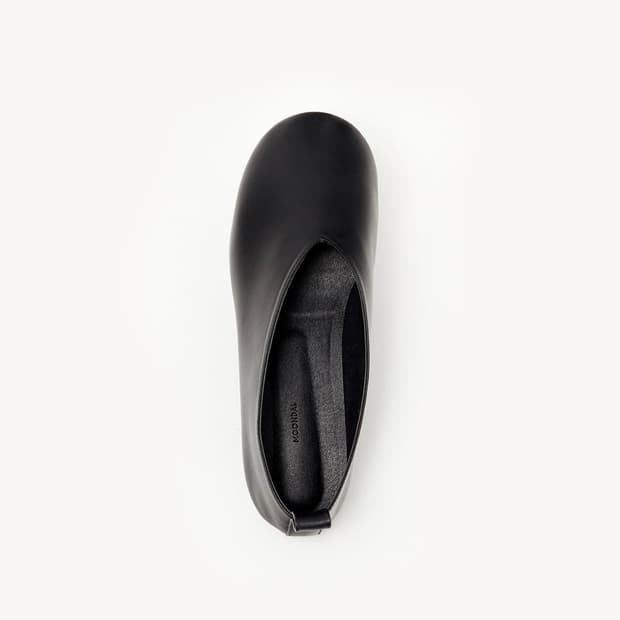 문달 Egg Flat Shoes in Black 245 교환