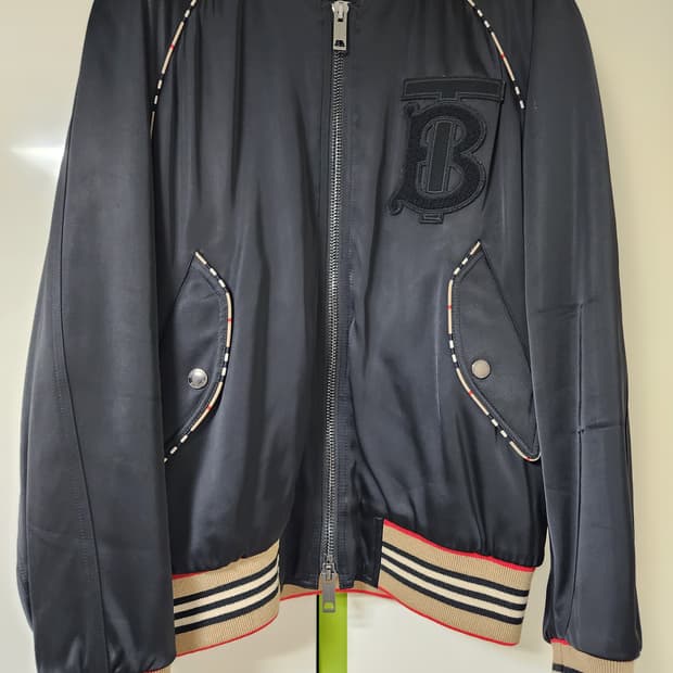 버버리 블랙 봄버 자켓 남성 XL 100-105사이즈