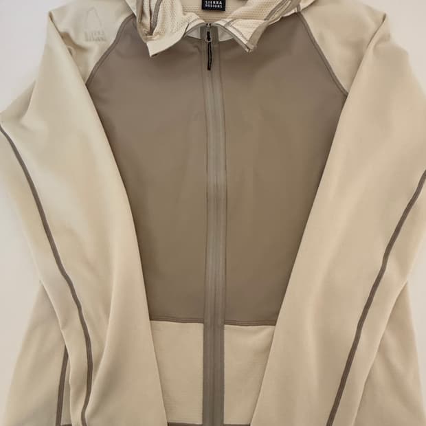 시에라디자인 (Sierra designs) 로사델타픽 집업후디