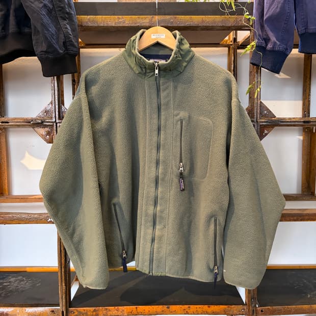 90s Patagonia fleece jacket