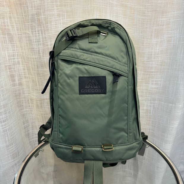 그레고리 데이팩 백팩 카키   