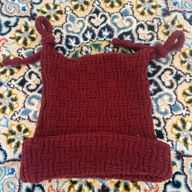 빈티지 골지 사각비니 Burgundy Knot Knit Beanie