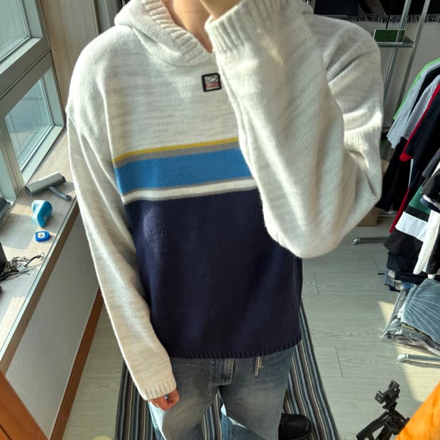 스포츠챔버 니트 후드티