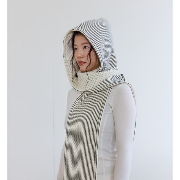 Colocynth 콜로신스 리버시블 후드 머플러