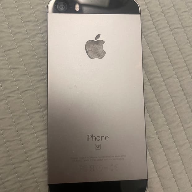 아이폰 se 1세대 스페이스 그레이 64기가