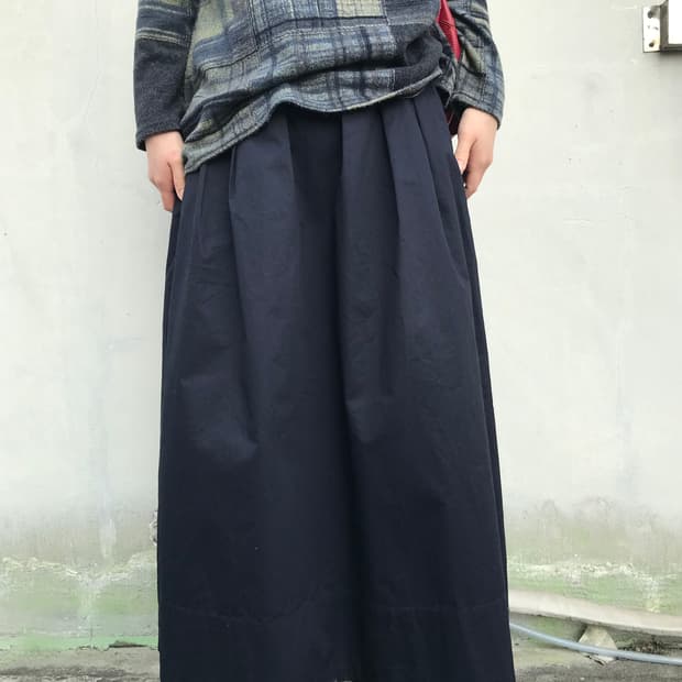 네이비 플리츠 롱 스커트 