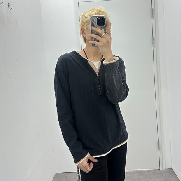 Fake layered black fade sleeve