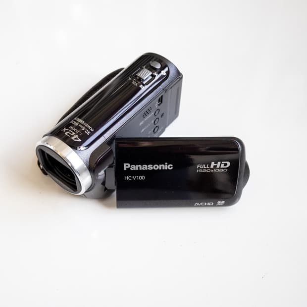 Panasonic HC-V100 / 빈티지 디지털 캠코더