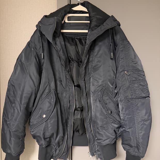 송지오옴므후드 MA-1 숏패딩