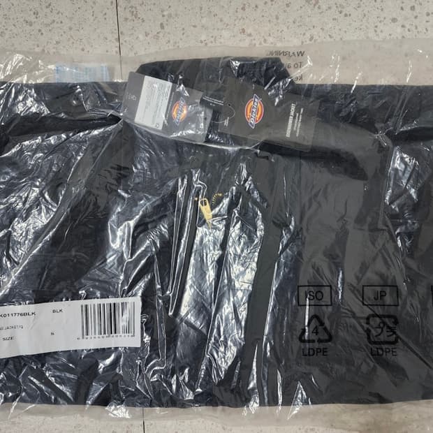(미개봉 새상품) S/M/L 디키즈 아이젠하워 레귤러핏 자켓 블랙