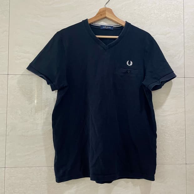 프레드페리 / V넥 반팔 티셔츠, 남성 티셔츠 / L(100)