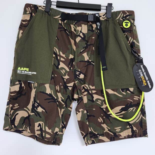 AAPE 카모. 반바지
