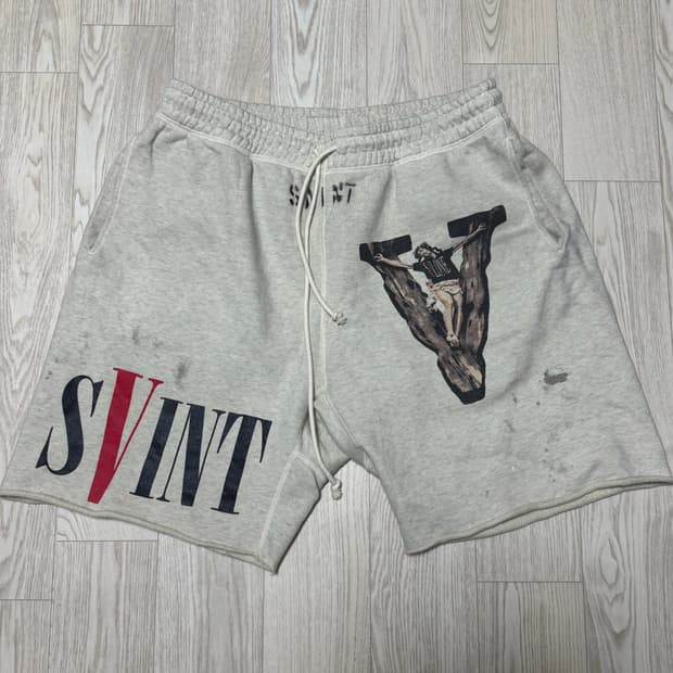 세인트 미카엘 스웻쇼츠