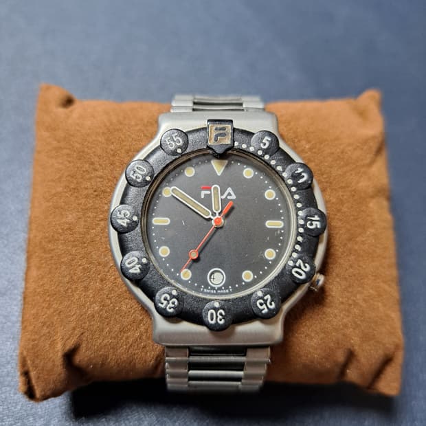 (빈티지) FILA 메탈 다이버 시계