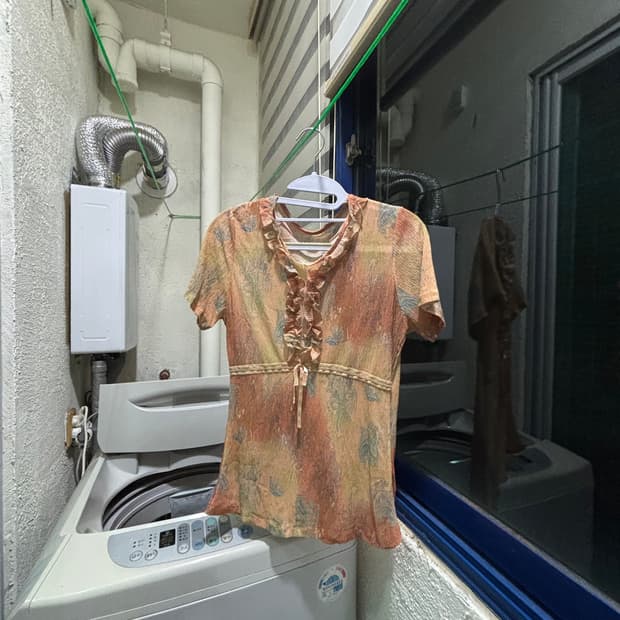 Brown oriental top