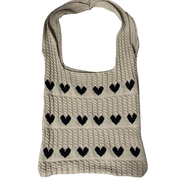 하트 패턴 니트 숄더백