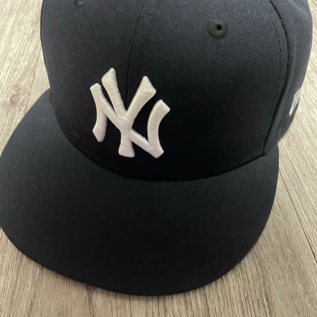 뉴에라 59피프티 MLB 어센틱 뉴욕 양키스 게임 네이비 712(59.6