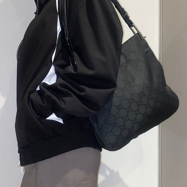 구찌 GG 나일론 숄더백