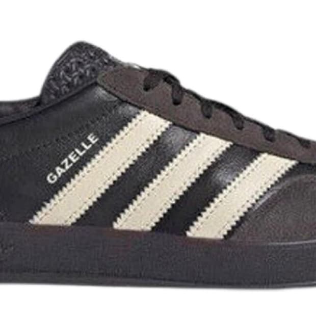 아디다스 가젤 인도어 나이트 브라운 에크루 틴트