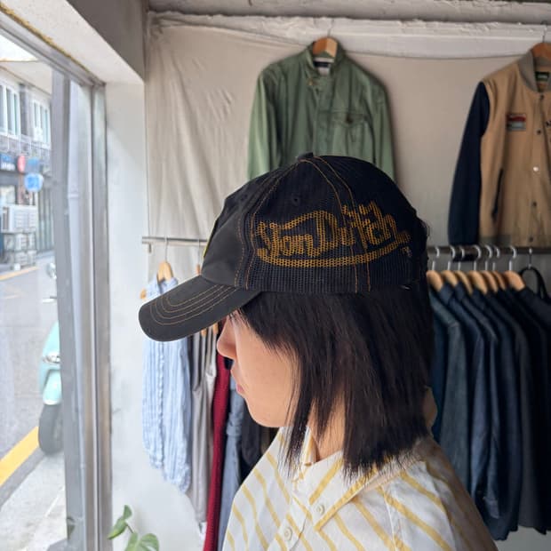 Von Dutch 메쉬 트래커 볼캡