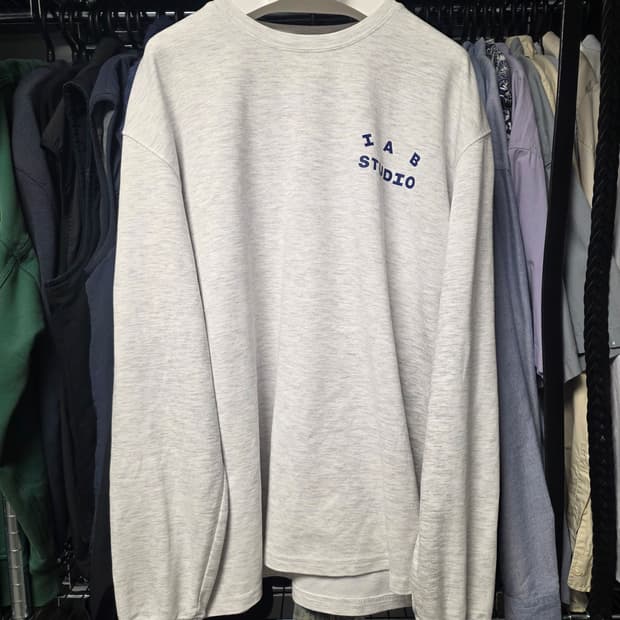 아이앱스튜디오 롱슬리브 그레이 XL