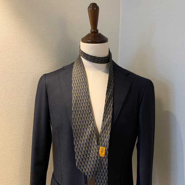 구찌(GUCCI) 기하학적패턴 GG심플로고 명품넥타이 이태리 100실크