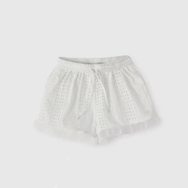 오로 펀칭 프릴 쇼츠 레이스 반바지 화이트 