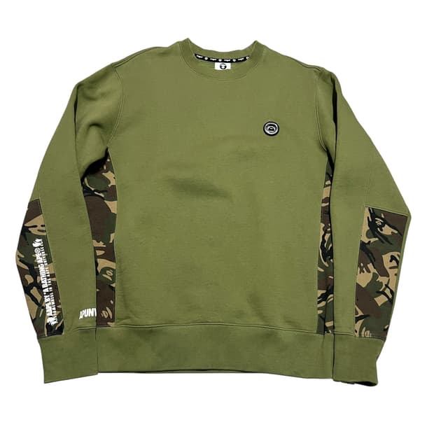 AAPE 에이프 카모 카키 맨투맨 