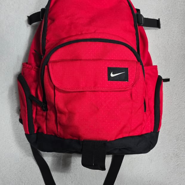 Nike 나이키 스펠로고 레드 백팩